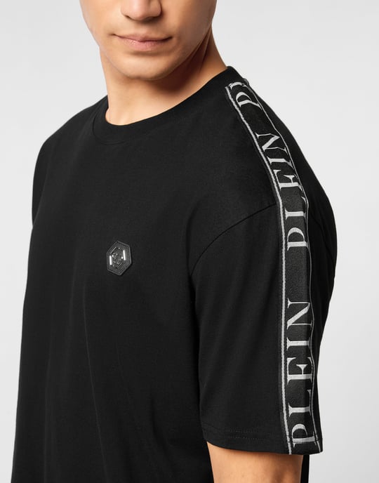 T-shirt Rund Hals Sommarärmar - Image 3