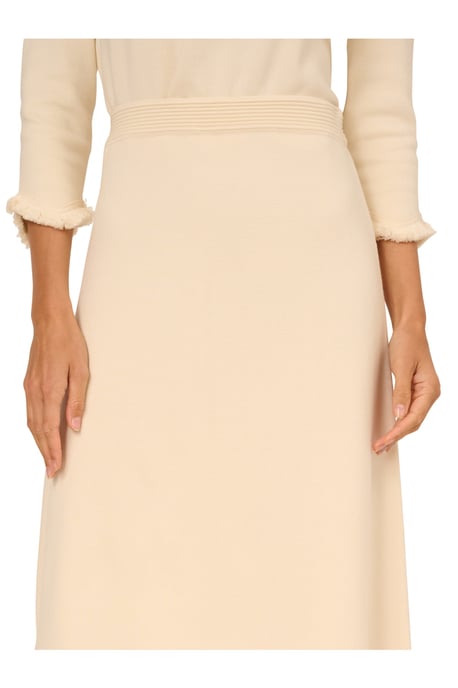 Pull On A-Line Sweater Midi Skirt With Wavy Fringe Hem - Image 4