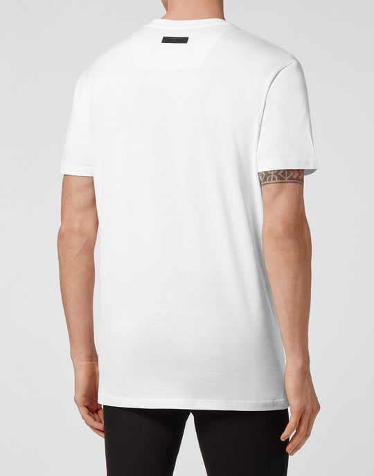 T-Shirt V-Neck - Image 4
