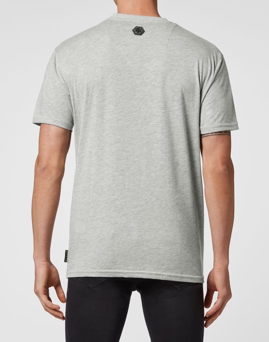 T-Shirt V-Ringad - Image 5