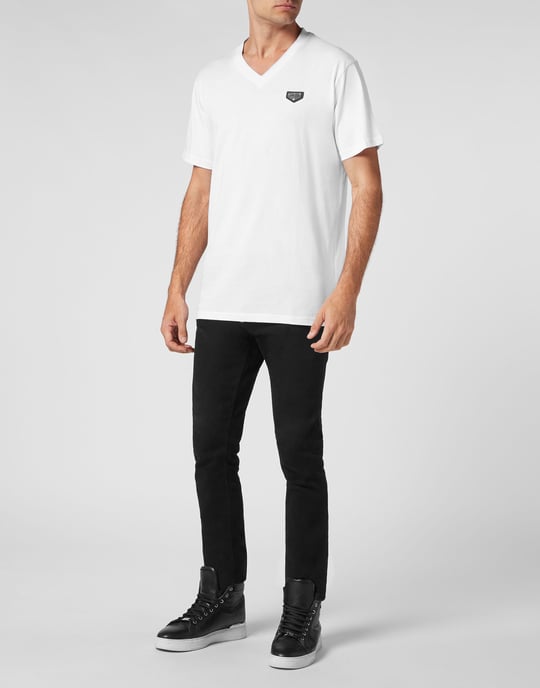 T-Shirt V-Ringad - Image 4