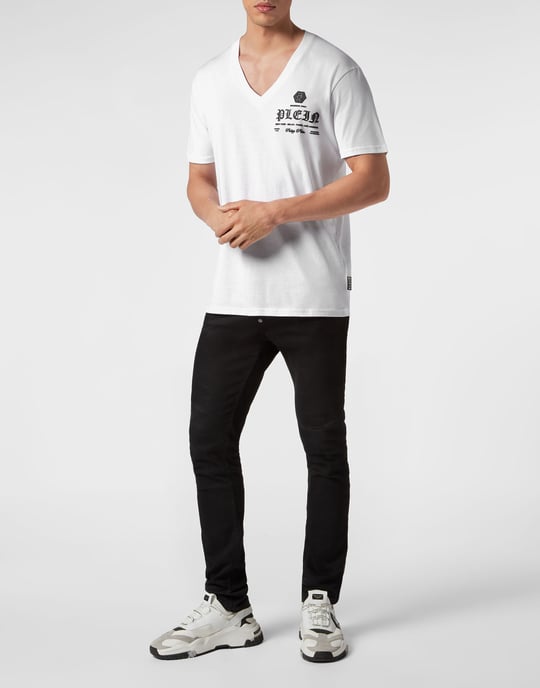 T-Shirt V-Ringad - Image 4