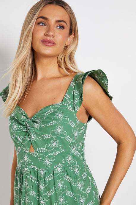 Twist Front Tiered Detail Embroidered Maxi Dress - Image 4