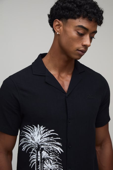 Regular Fit Contrast Palm Print Shirt - Image 3