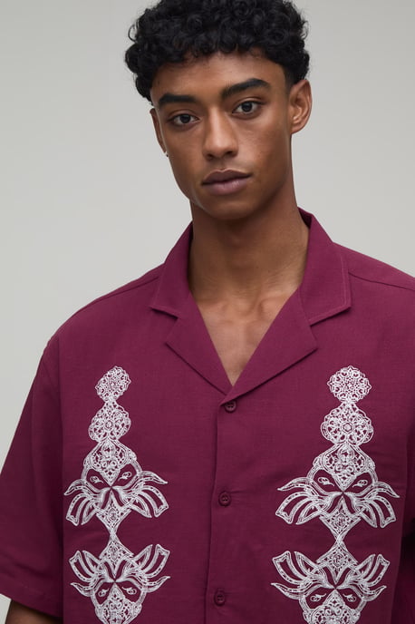 Boxy Crop Textured Revere Embroidered Shirt - Image 3