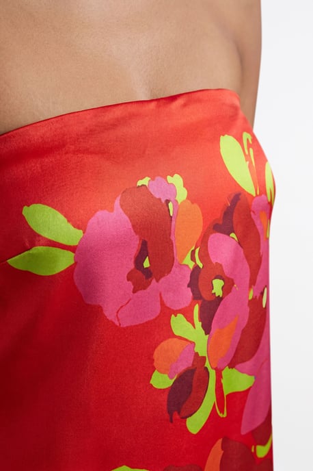 Satin Strapless Placement Floral Print Mini Dress - Image 3