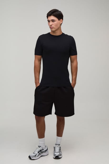 Muscle FIt Basic T-shirt - Image 4