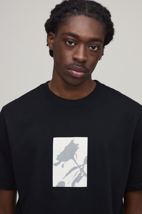 Regular Floral Chest Print T-Shirt - Image 3