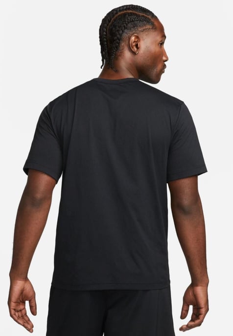 Nike Training Dri-FIT Hyverse UV t-shirt in Black - Image 2