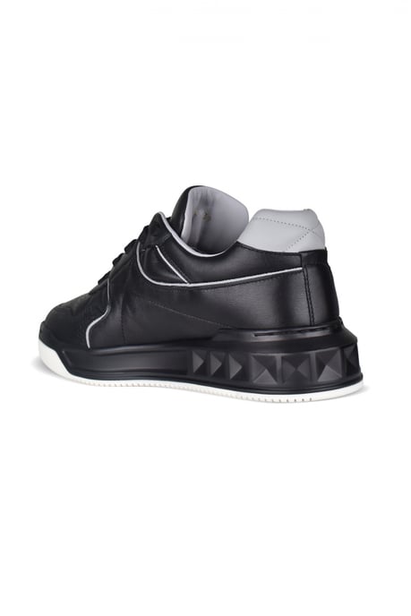 Valentino Garavani Sneakers met één stud Zwart - Image 3