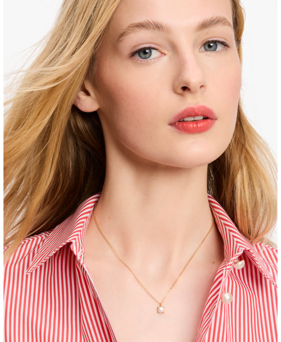Little Luxuries 6Mm Square Pendant - Image 3