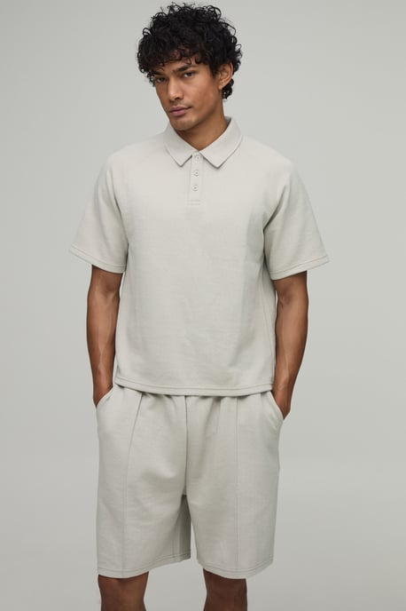 Boxy Wavy Jacquard Raglan Polo & Pleat Detail Shorts Set - Image 1