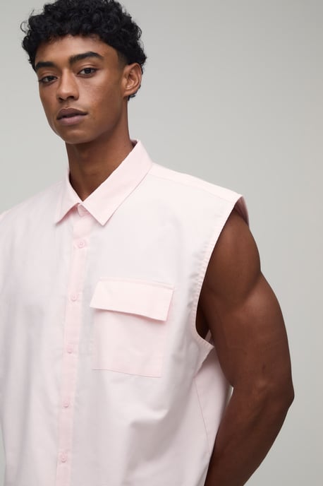 Oversized Boxy Extreme crop Sleeveless Oxford Shirt - Image 3
