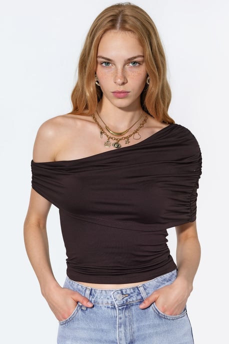 Gelaagde Asymmetrische Kraag Polyamide Crop Top - Image 1