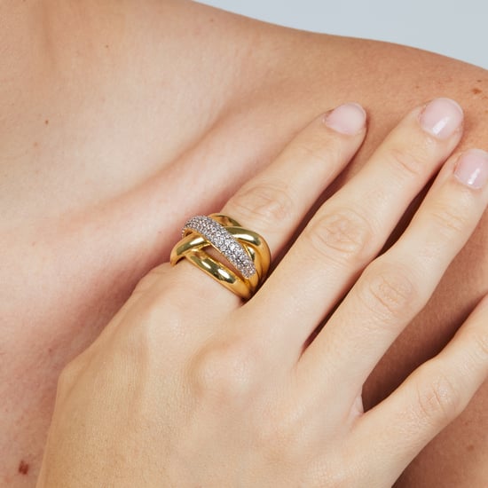Luxenter Brilliant Metal and Zirconia Alloy Ring finished in 18k yellow gold - Prukah - Image 4