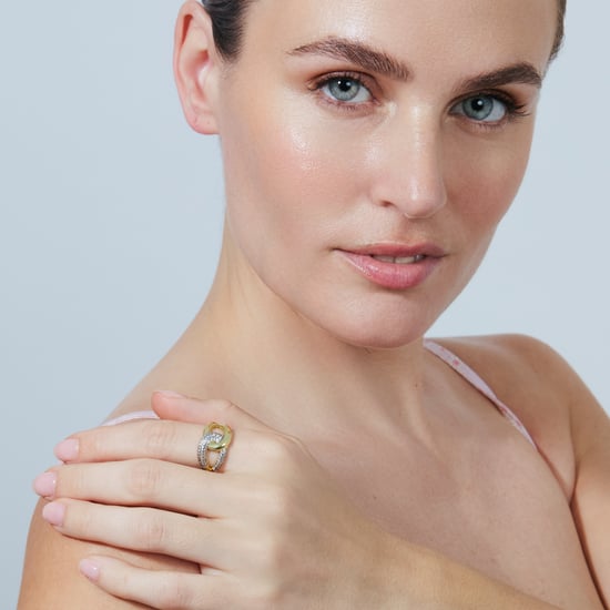 Luxenter Brilliant Metal and Zirconia Alloy Ring finished in 18k yellow gold - Denan - Image 2