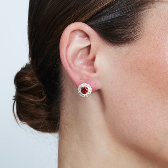Luxenter Earrings i Miotal Alloy agus Ruby Zirconia críochnaithe i 18k ardaigh ór - Riash - Image 4