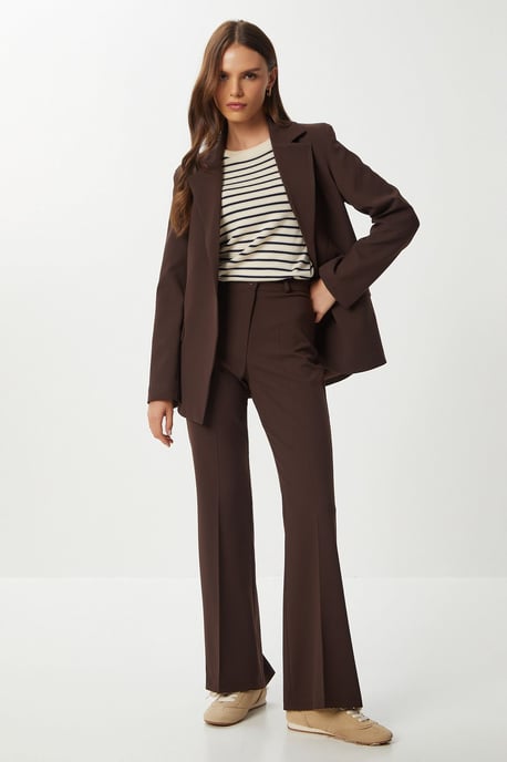 Högmidjade V-jeans med dragkedja - Image 3