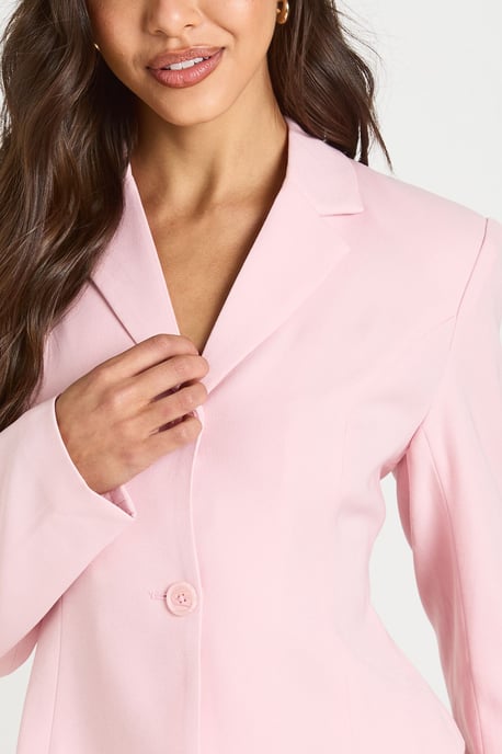 Cropped Fitted Blazer - Image 4