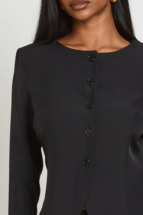 Boat Neck Fitted Blazer - Image 4