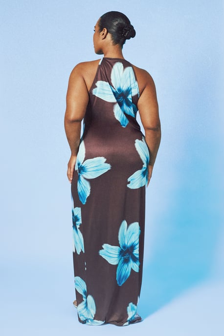 Plus Large Floral Racer Neck Maxi Dress - Image 2