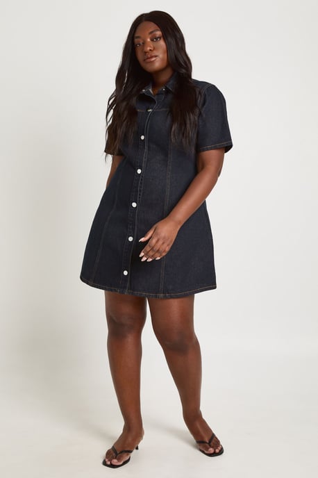 Plus Short Sleeve Cinched Waist Denim Dress - Image 3