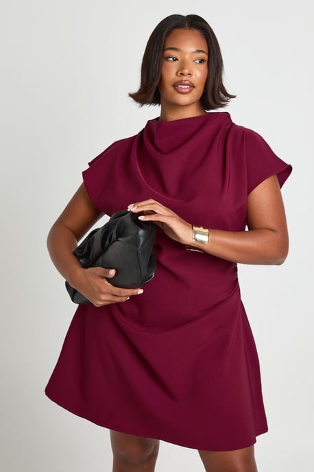Plus Asymmetric Ruched Cap Sleeve Shift Dress - Image 4