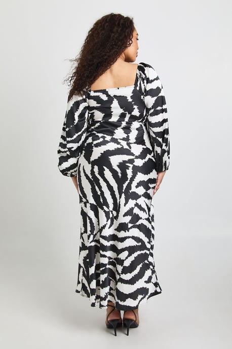 Plus Mixed Animal Volume Sleeve Satin Midaxi Dress - Image 2