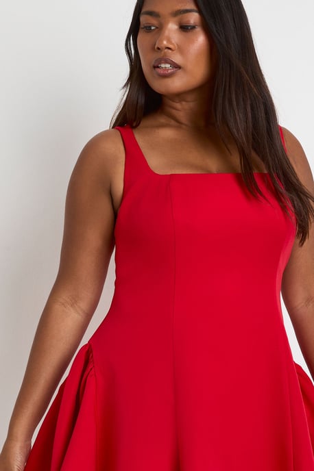 Plus Ruched Bandeau Puffball Skater Dress - Image 4