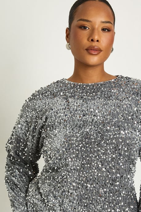 Plus Sequin Batwing Shift Dress - Image 4