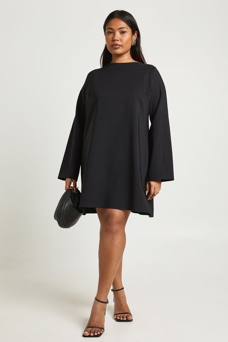 Plus Flare Sleeve Tie Back Shift Dress - Image 3