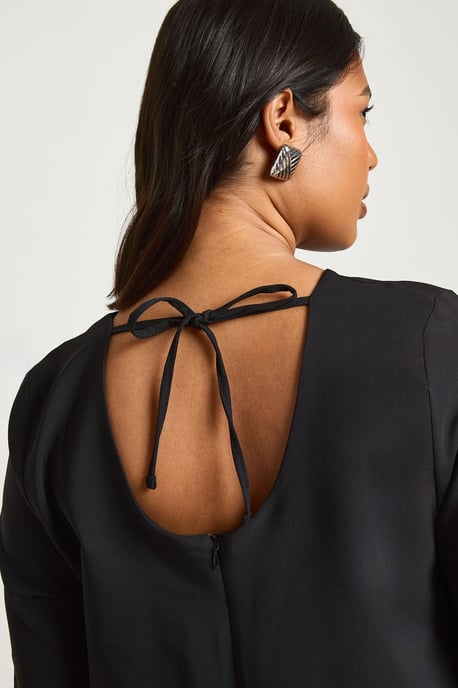 Plus Flare Sleeve Tie Back Shift Dress - Image 4