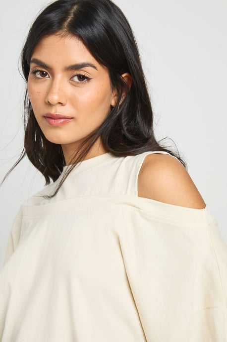 Heavy Cotton Oversized T-Shirt with Cold Shoulder - Image 4