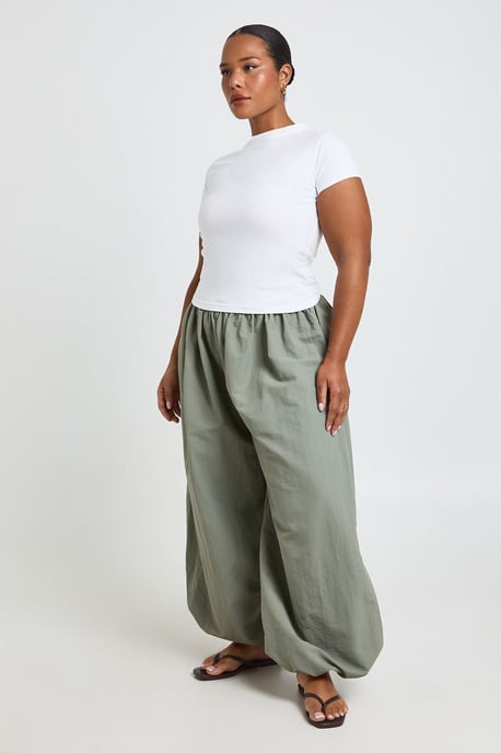 Plus Basic Short Sleeve Fitted Top - Image 4