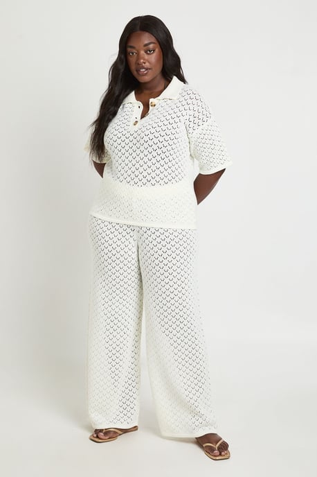 Plus Knitted V Neck Beach Top - Image 3