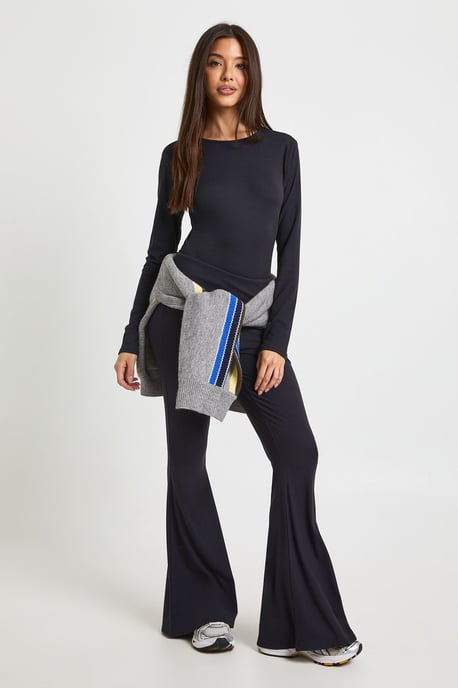 Ultra Soft Long Sleeve Bodysuit - Image 3