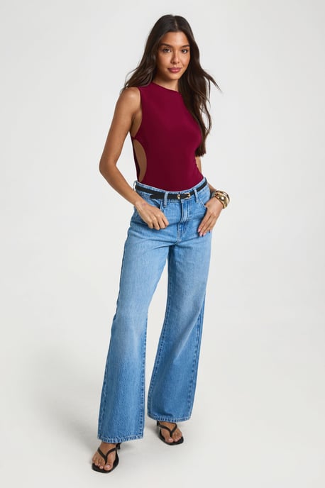 Slinky Twist Side Detail Cut Out Bodysuit - Image 2