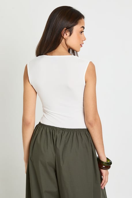 Slinky Ruched V Neck Bodysuit - Image 2