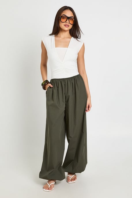 Slinky Ruched V Neck Bodysuit - Image 3