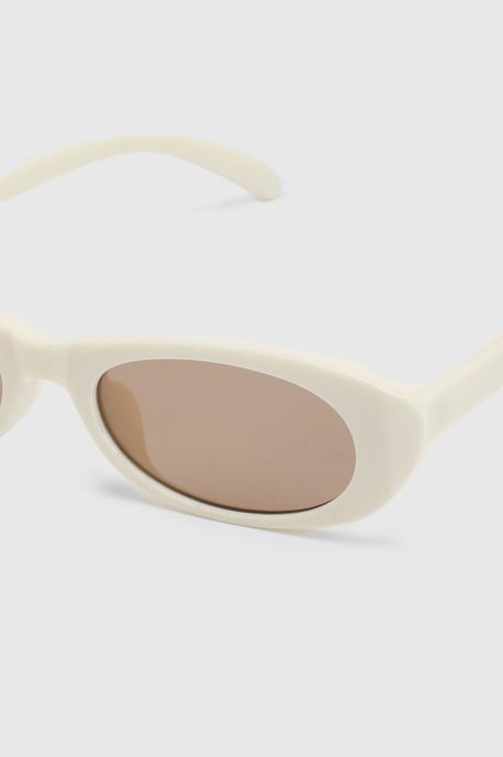 Slim Rectangular Sunglasses - Image 4