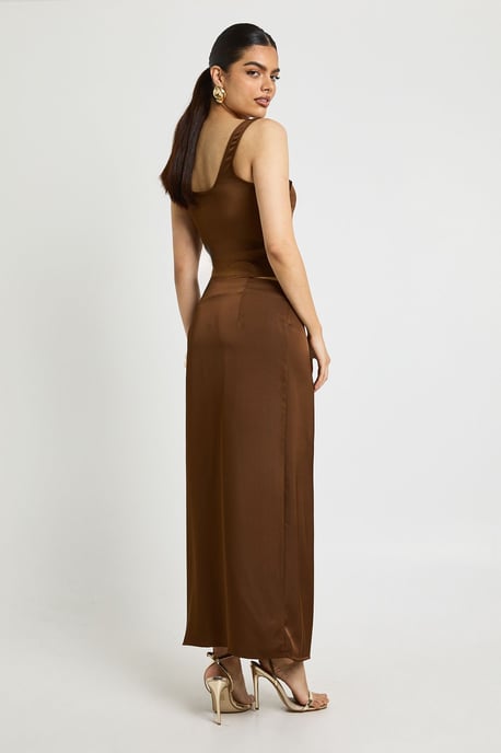 Satin Scoop Neck Cami And Maxi Skirt Co-ord - Image 2