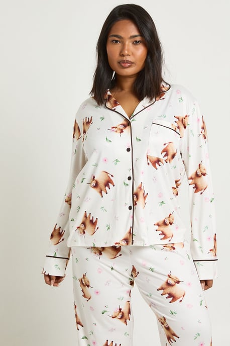 Plus Highland Cow Print Long Sleeve Shirt & Trouser Pyjama Set - Image 3