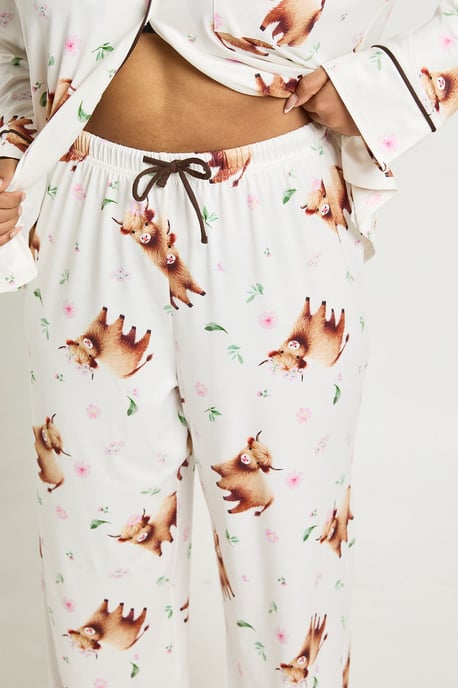 Plus Highland Cow Print Long Sleeve Shirt & Trouser Pyjama Set - Image 4