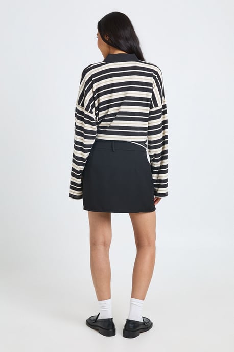Tall Seam Detail Fitted Skort - Image 2