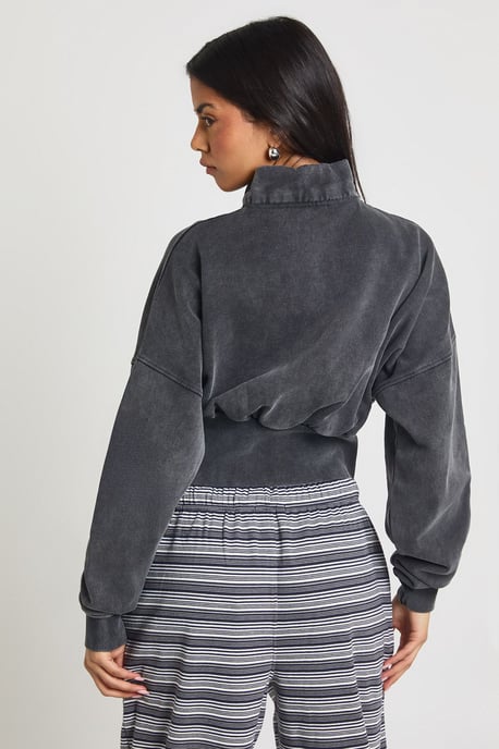 Washed Funnel Neck Cinched Waist Zip Through - Image 2