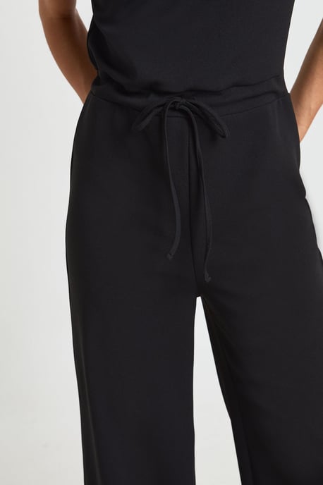 Crepe Grown On Neck Drawstring Waistband Wide Leg Jumpsuit - Image 4