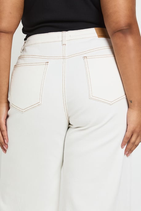 Plus Turn Up High Waist Wide Leg Jean - Image 3