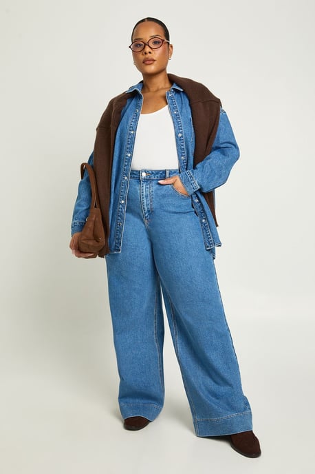 Plus Mid Waist Deep Hem Wide Leg Jean - Image 1