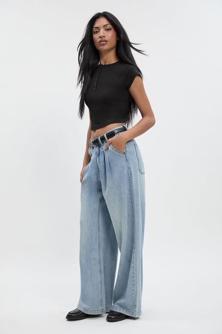 High Waist Supersoft Belted Pleated Wide Leg Jeans - Image 3