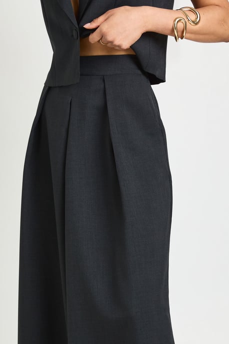 Tall Linen Look Pleat Front Wide Leg Tailored Trousers - Image 4